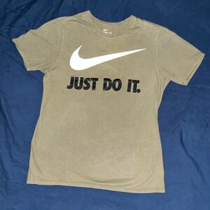 Nike Tee